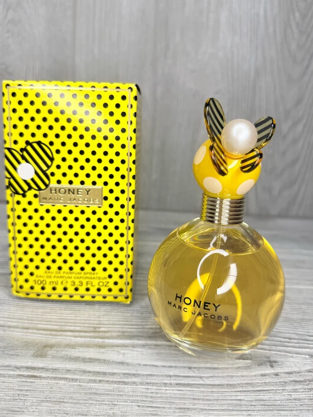 Honey by Marc Jacobs Spray 3.3 oz in box self care